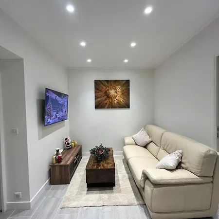 Art De Vie Apparemment Paris I Cdg I Orly I I Asterix Apartment *